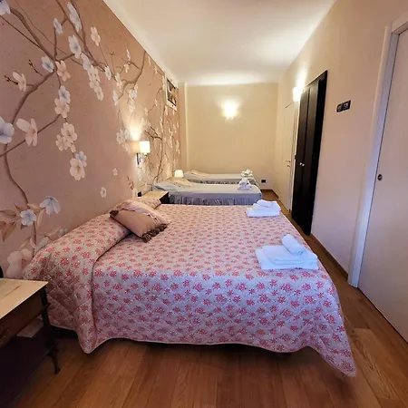 Baribello - 3 Bedrooms 3 Bathrooms - Station *